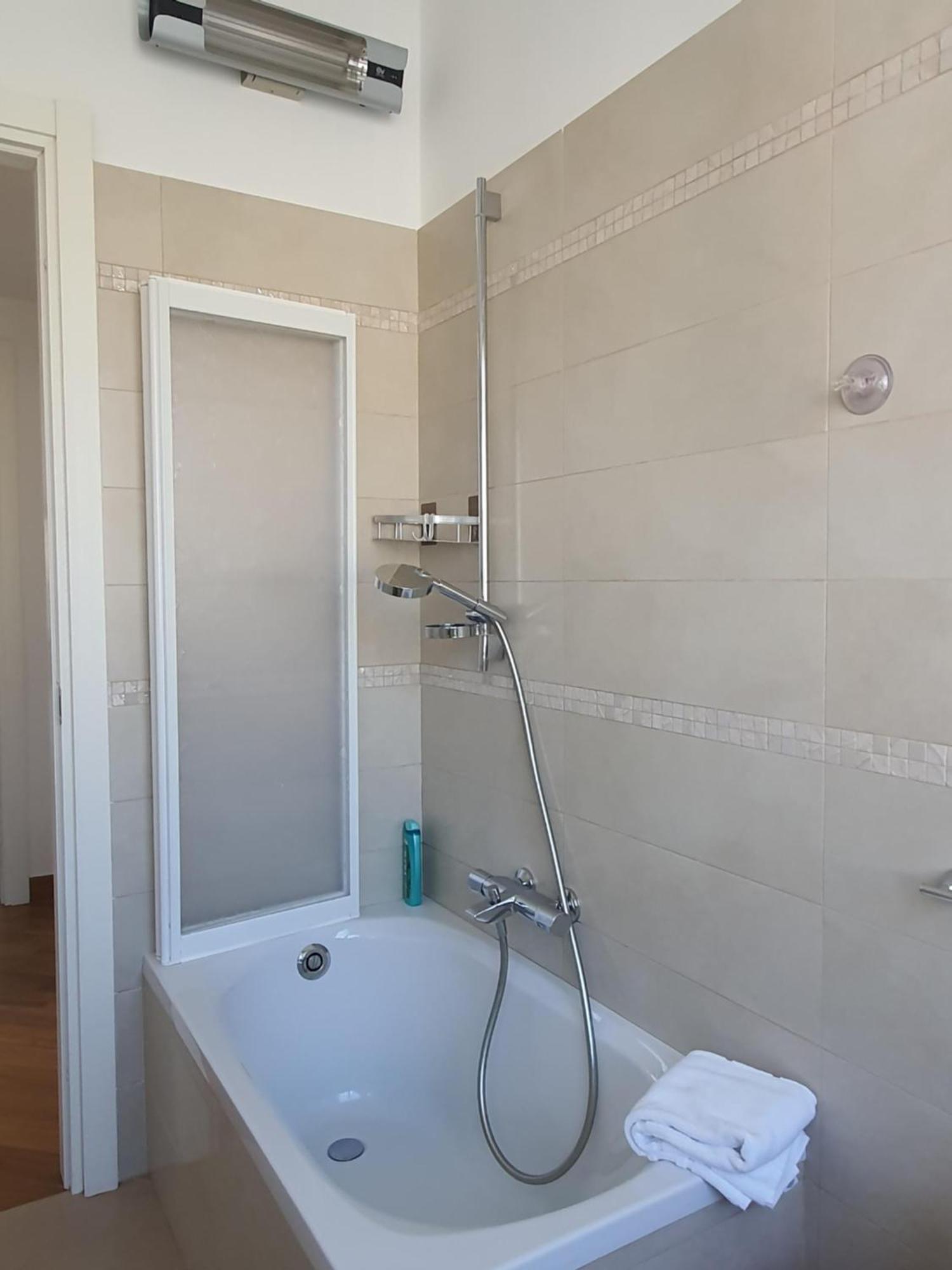 Ferienwohnung Elisa House Rapallo Exterior foto
